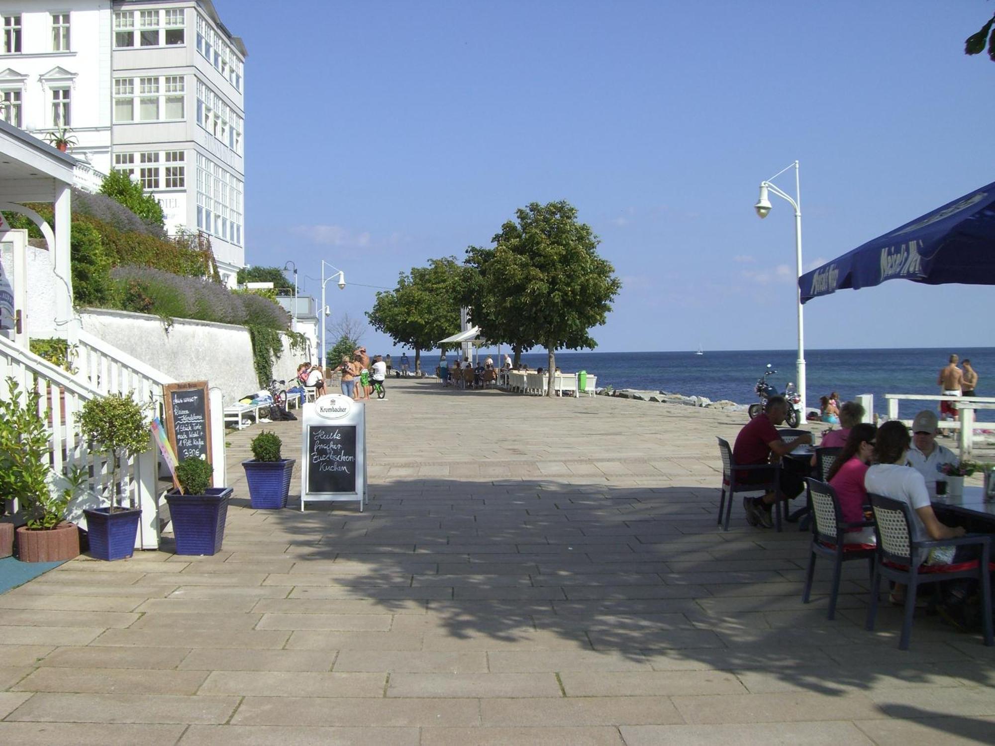 Apartment Villa Zur Altstadt Sassnitz Bagian luar foto